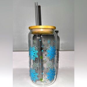 Snowflake Glass Tumbler with Straw